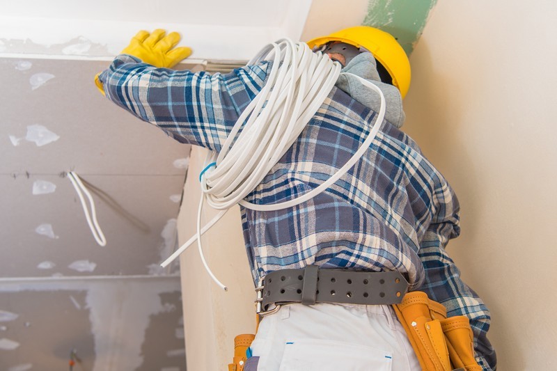 Bellevue commercial electrician since 2010 in WA near 98007